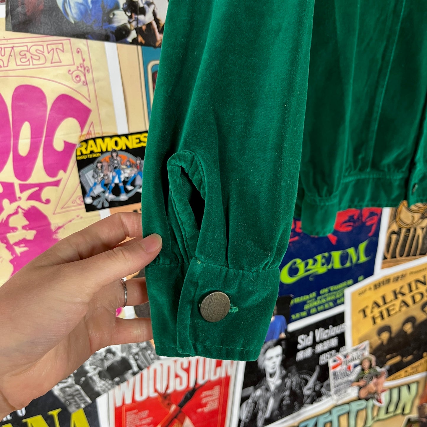 Vintage Men's Groovy 60s-70s Emerald Green Velvet Jack Winter Disco Shacket Shirt Jacket