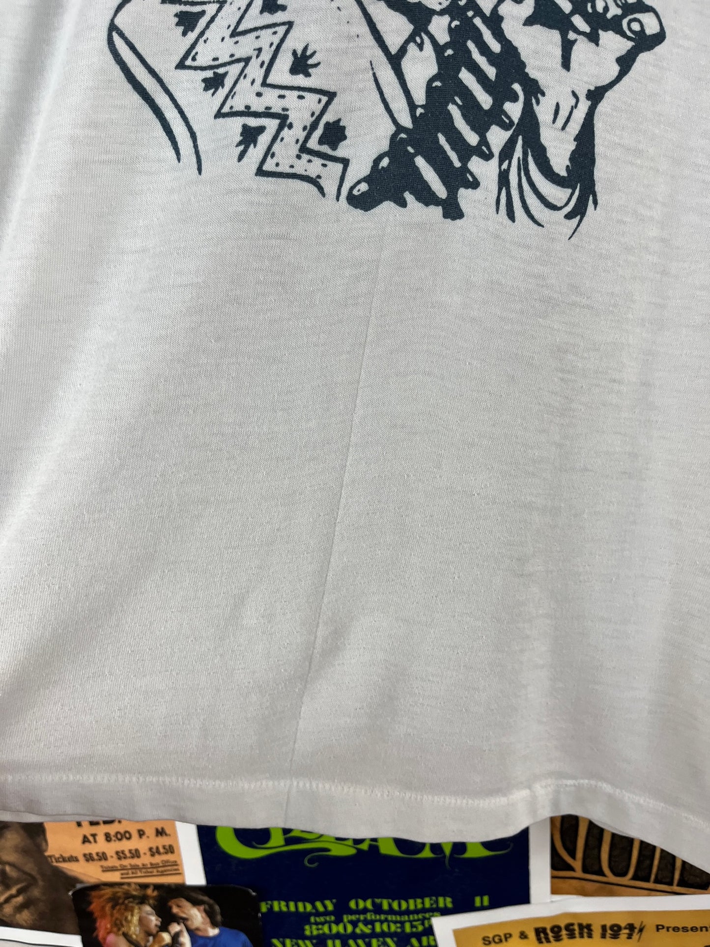 Vintage 80s White Threadbare Acapulco Gold Cannabis Marijuana Weed Hispanic Graphic T-Shirt