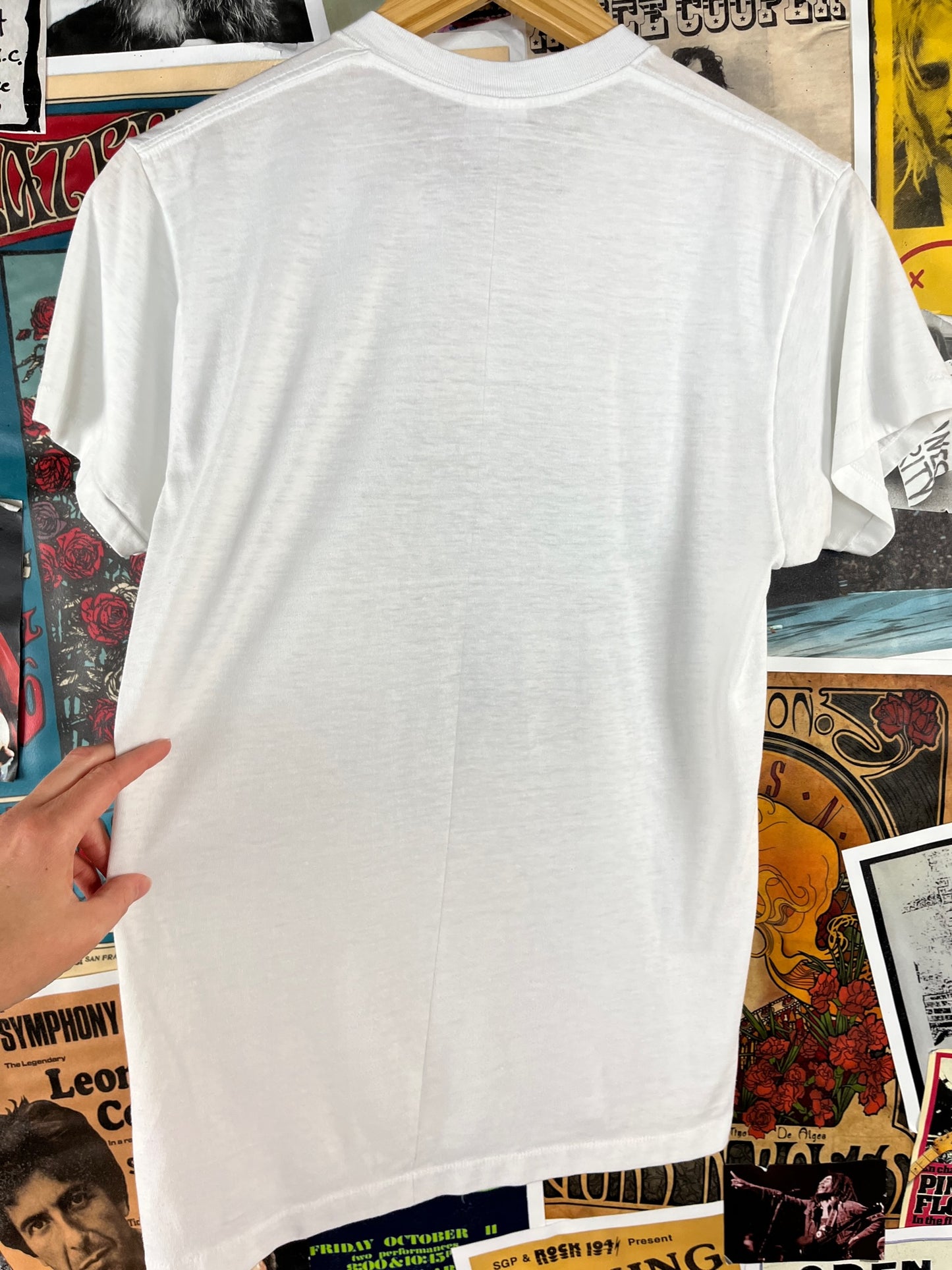 Vintage 80s White Threadbare Acapulco Gold Cannabis Marijuana Weed Hispanic Graphic T-Shirt
