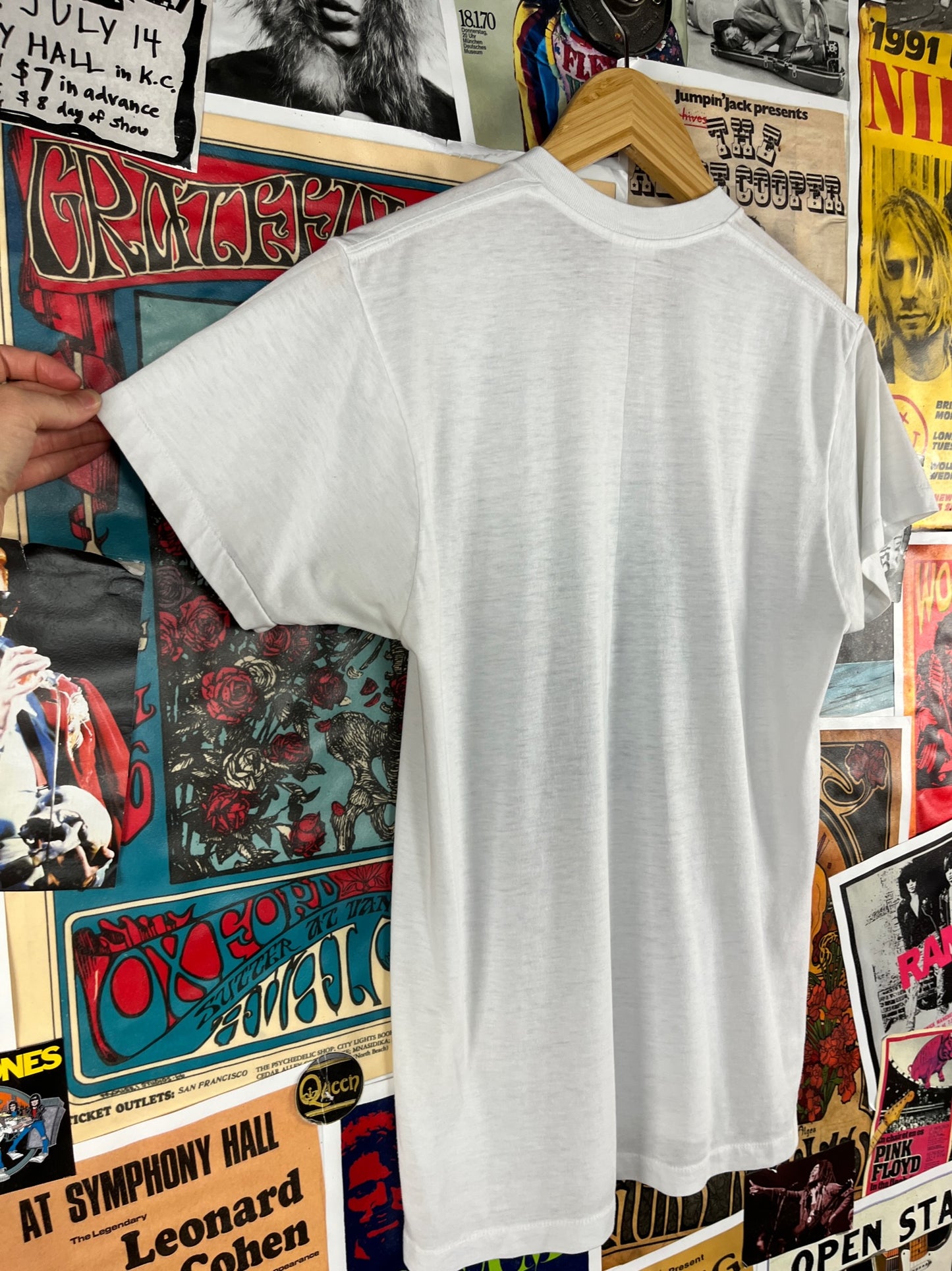 Vintage 80s White Threadbare Acapulco Gold Cannabis Marijuana Weed Hispanic Graphic T-Shirt