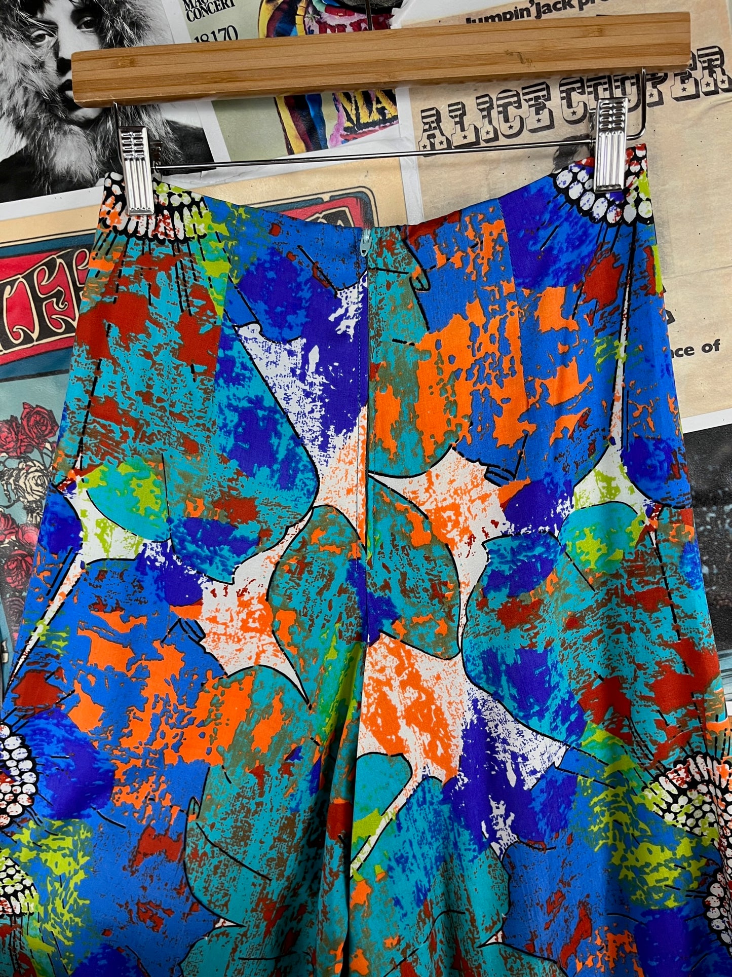 Vintage Women's 60s-70s Lady Albert Abstract Print High Rise Wide Leg Rayon Silk Trouser Pants 26x32