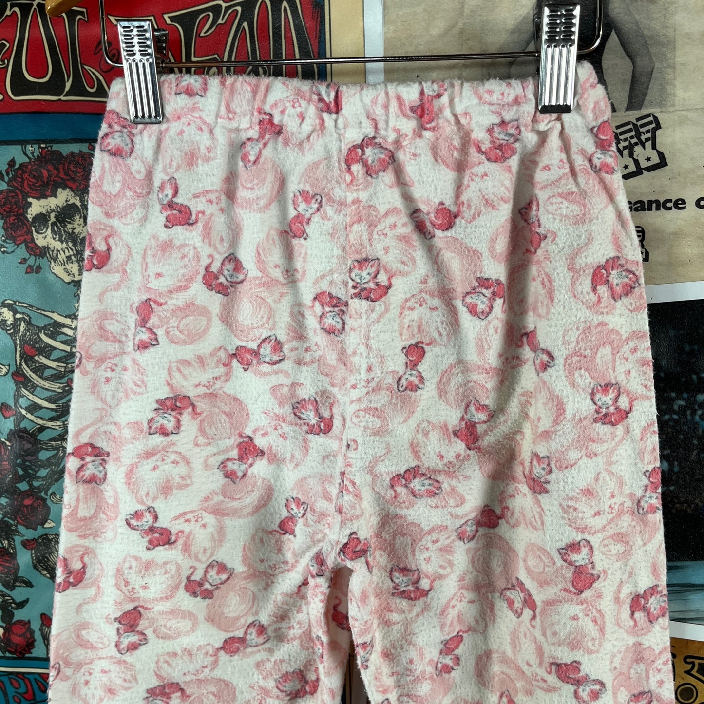 Vintage Girls Kids Retro 60s Pink White Kitty Cats Novelty All Over Print Elastic Waist Pajama Pant Size 6X-7