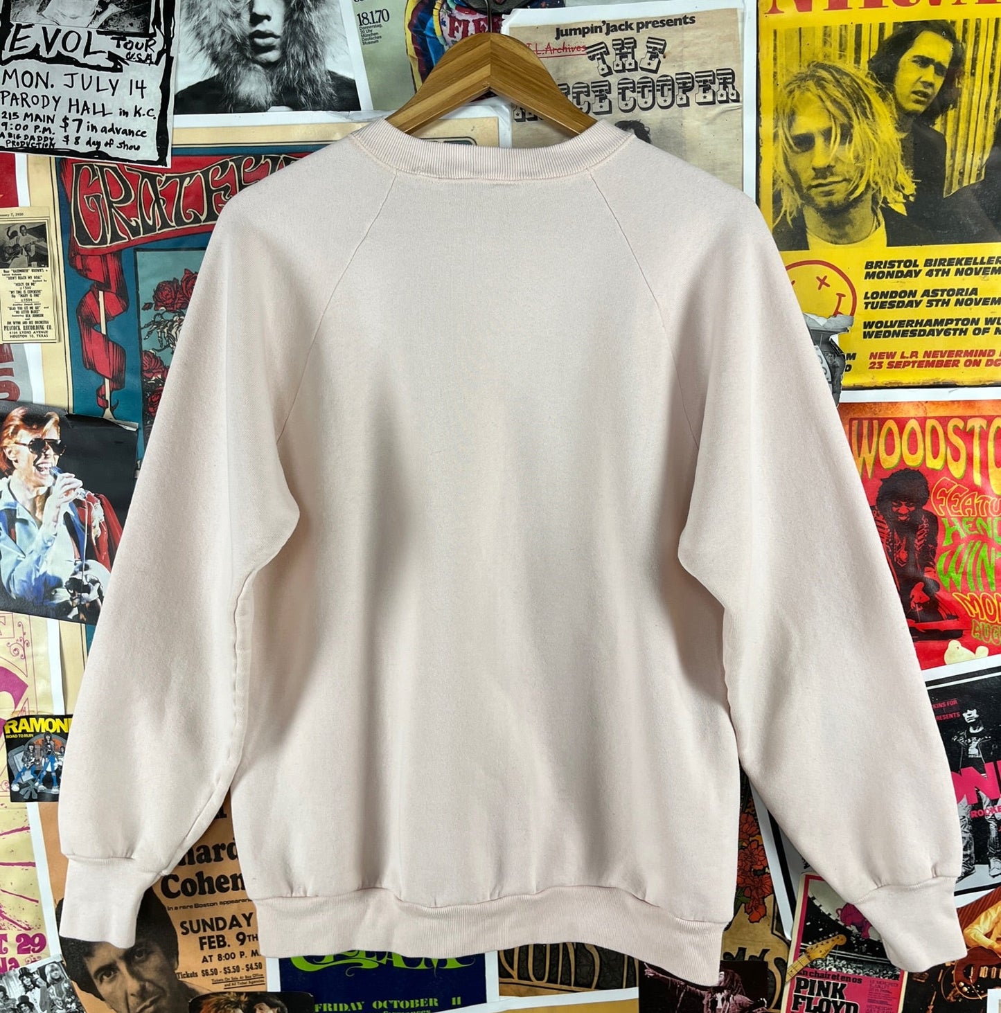 Vintage 80s Pink I Survived the Earthquake San Francisco 1989 California Souvenir Graphic Pullover Crewneck Sweatshirt Adult M/L