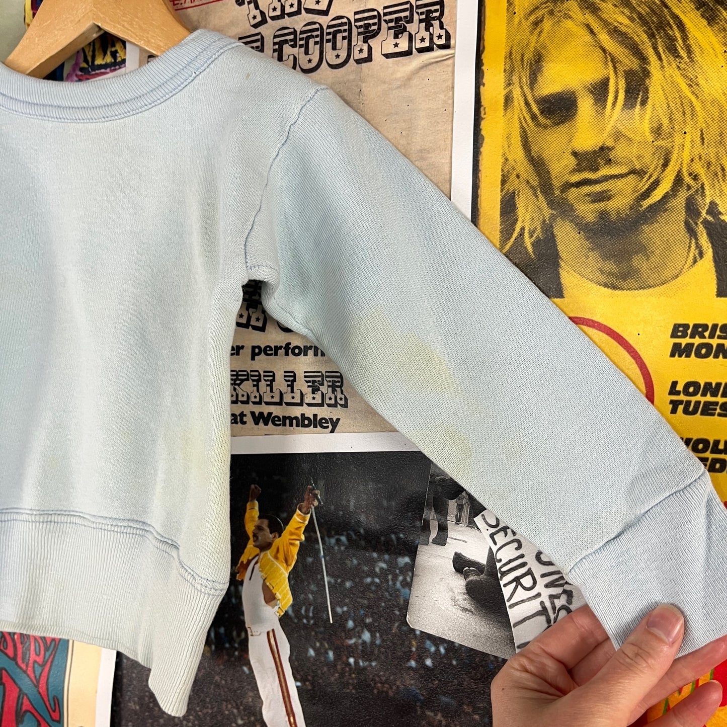 Vintage Toddler Kids 50s Light Blue Faded Jacksonville Florida Stained Grunge Souvenir Pullover Crewneck Sweatshirt 18-24 Months
