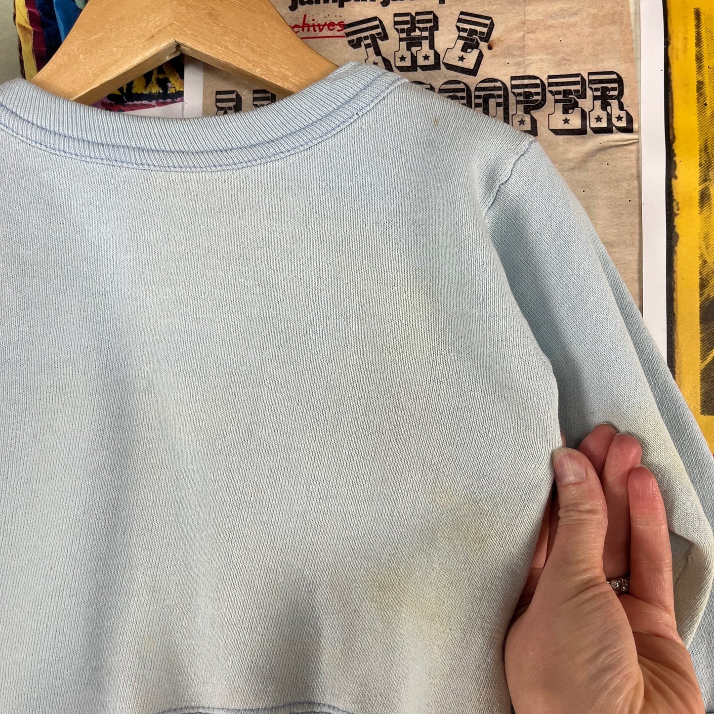 Vintage Toddler Kids 50s Light Blue Faded Jacksonville Florida Stained Grunge Souvenir Pullover Crewneck Sweatshirt 18-24 Months