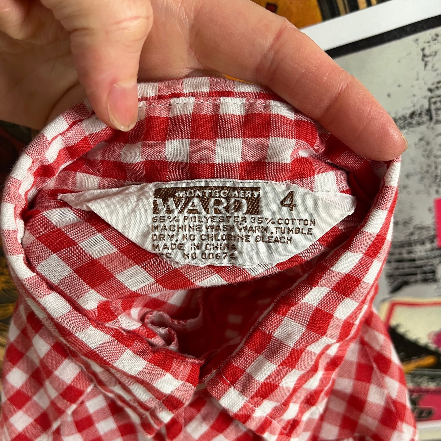Vintage Toddler Kids 1980s Red White Gingham Plaid Pearl Snap Montgomery Ward Two Pocket Button Up Western Cowboy Shirt 4T