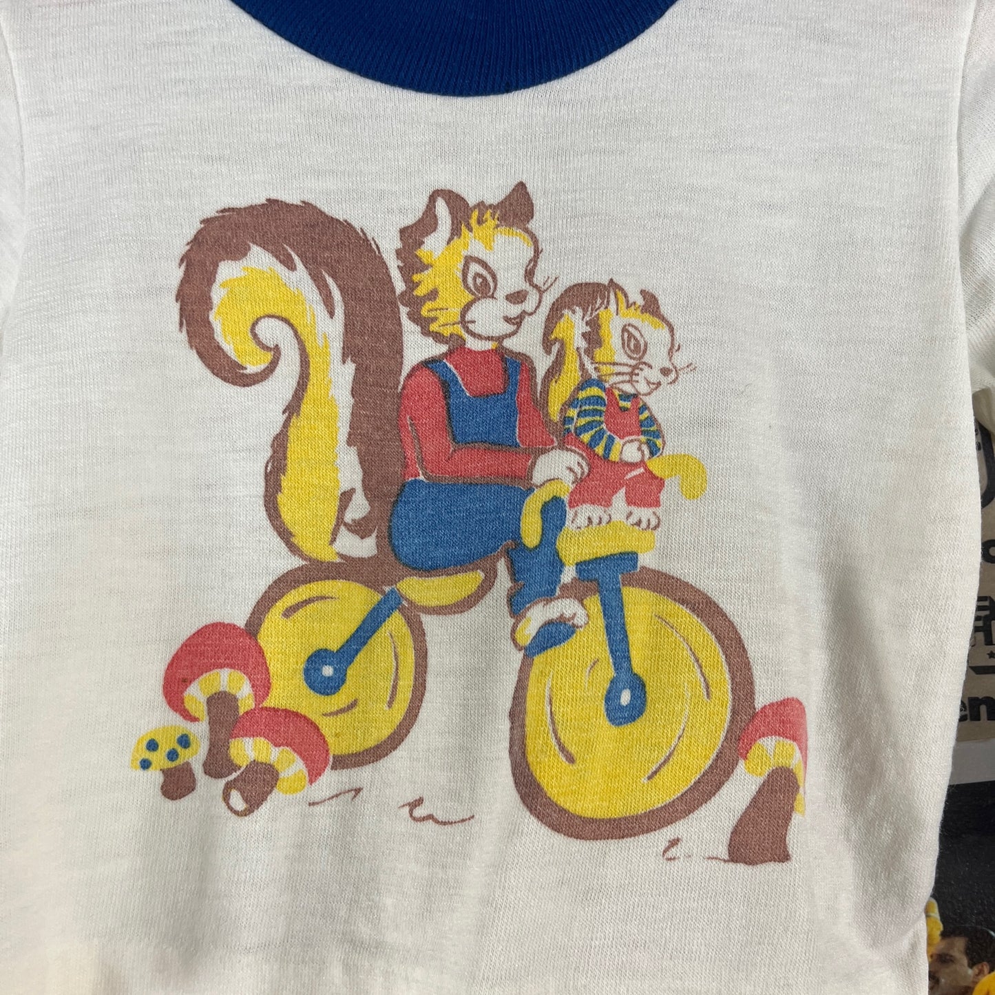 Adorable Vintage Baby Kids Retro 60s-70s White Blue Long Sleeve Squirrels Mushrooms Bicycle Cartoon Graphic Ringer T-Shirt 6-9 Months