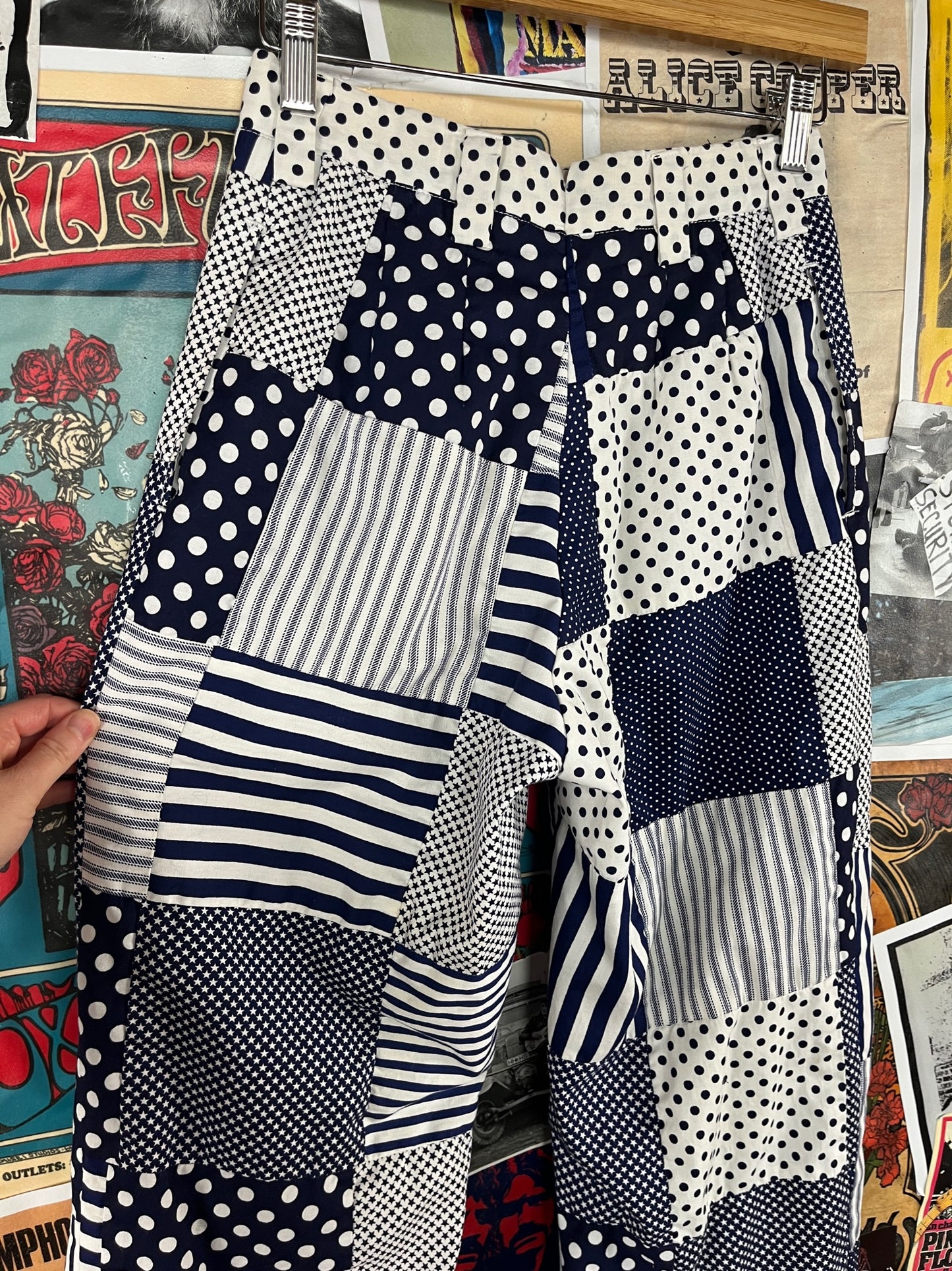 Vintage Women's 60s-70s Blue and White Polka Dot Stars Patchwork Print Lady Albert Ltd Mid Rise Mod Trousers Pants 25" Waist