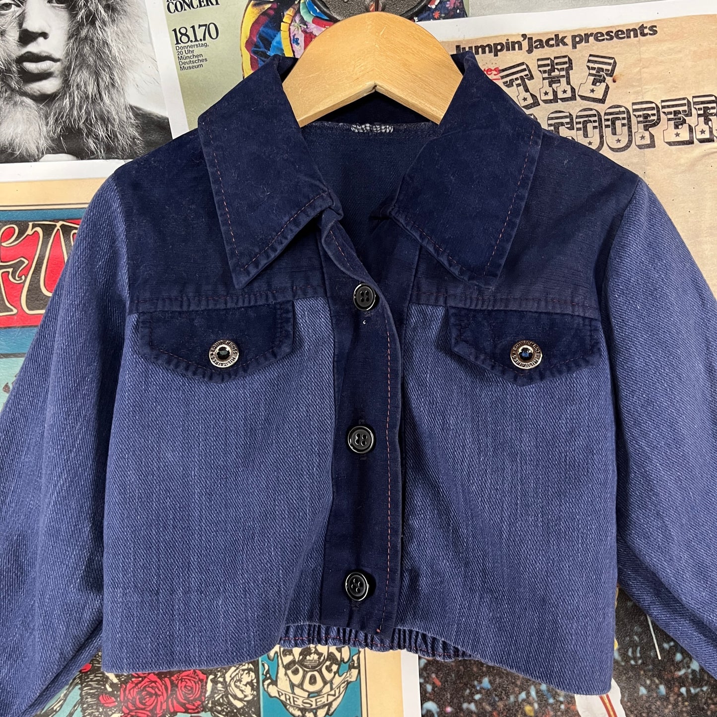 Vintage Toddler Kids Girls Retro 70s Blue Two Tone Denim Velvet Cropped Collared Button Up Shirt Shacked Jacket 4T
