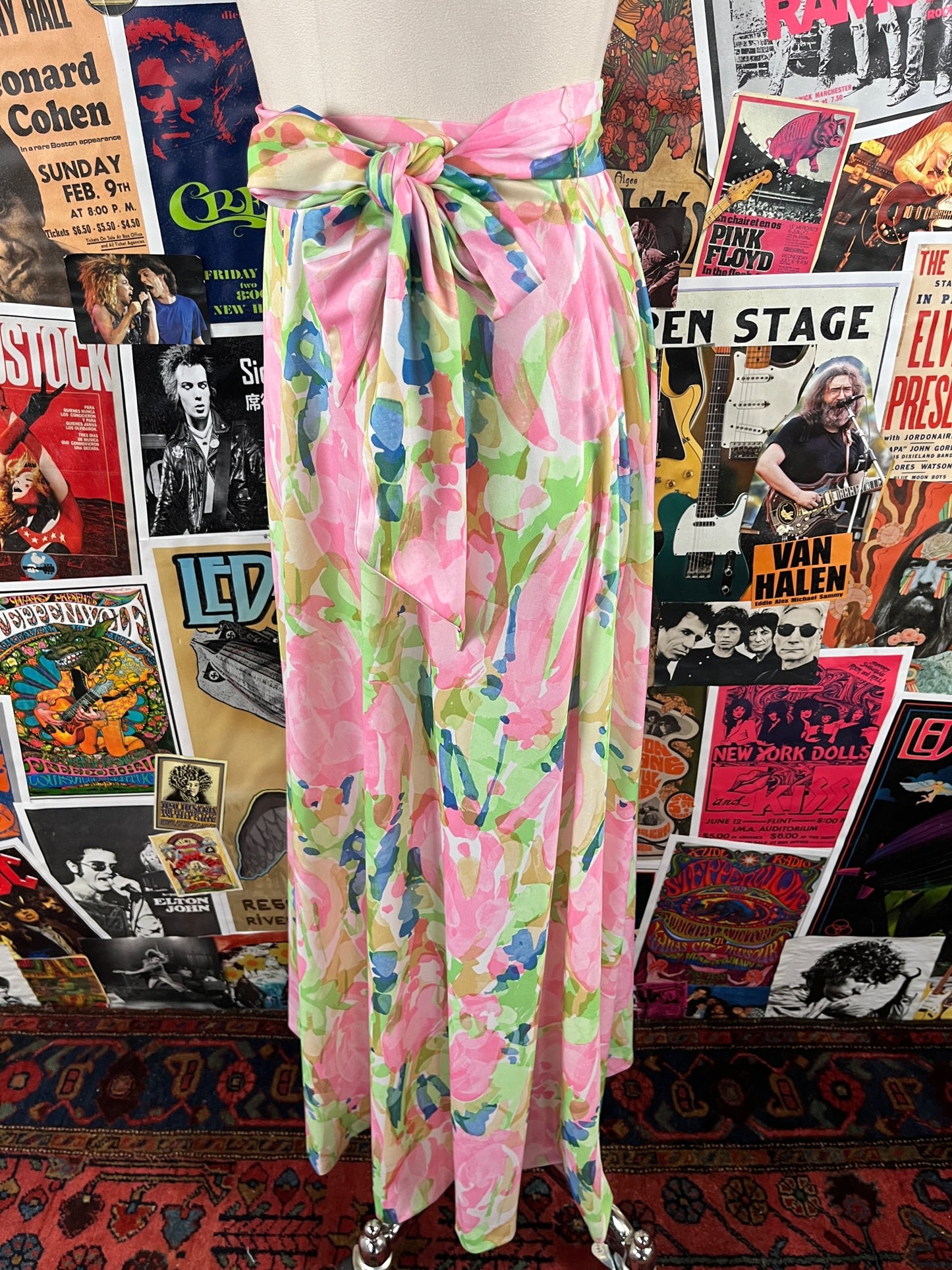 Vintage Womens 70s Pink Watercolor Floral Print High Waisted Belted Jackfin Maxi Skirt 24" Waist