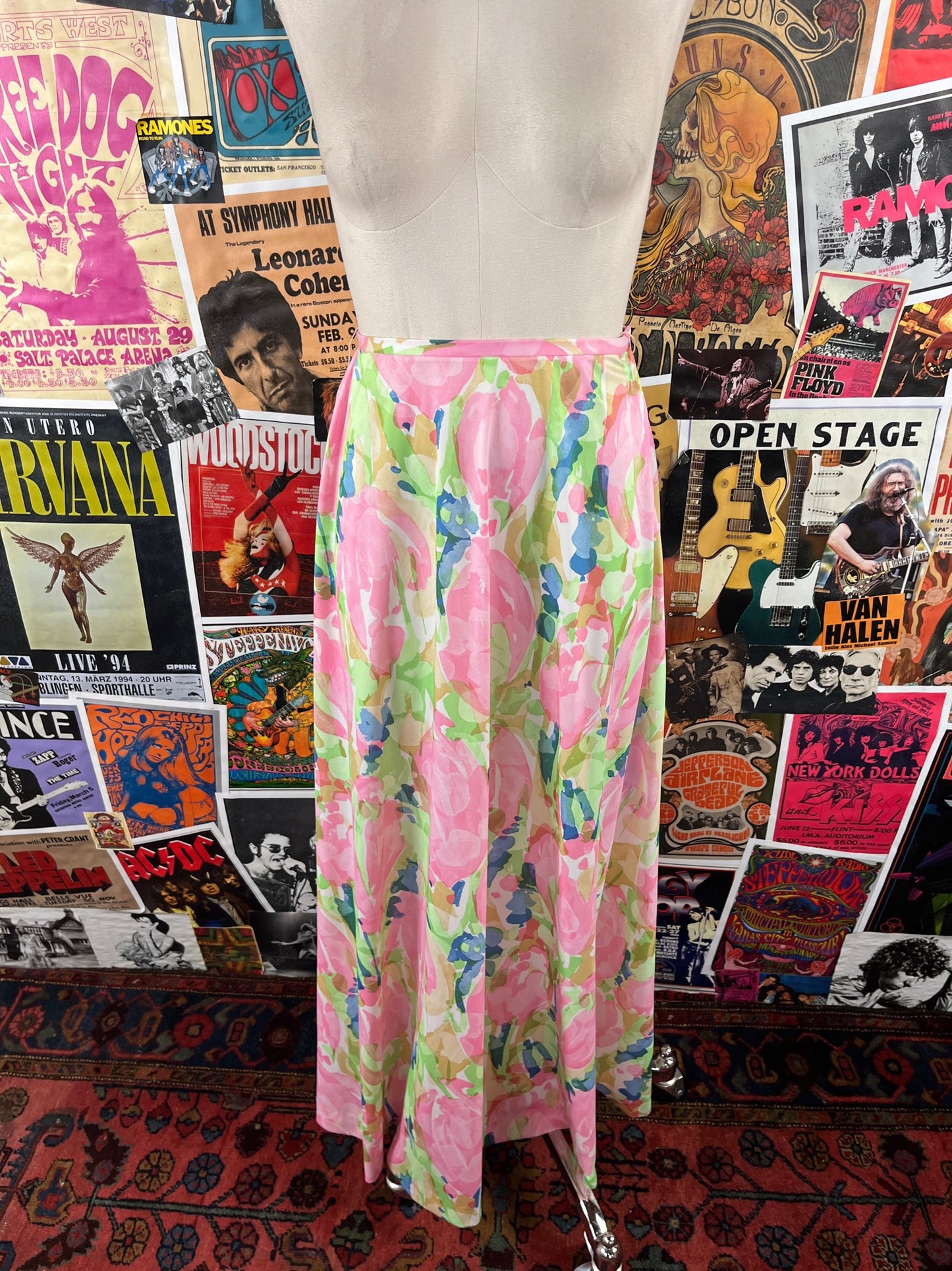 Vintage Womens 70s Pink Watercolor Floral Print High Waisted Belted Jackfin Maxi Skirt 24" Waist