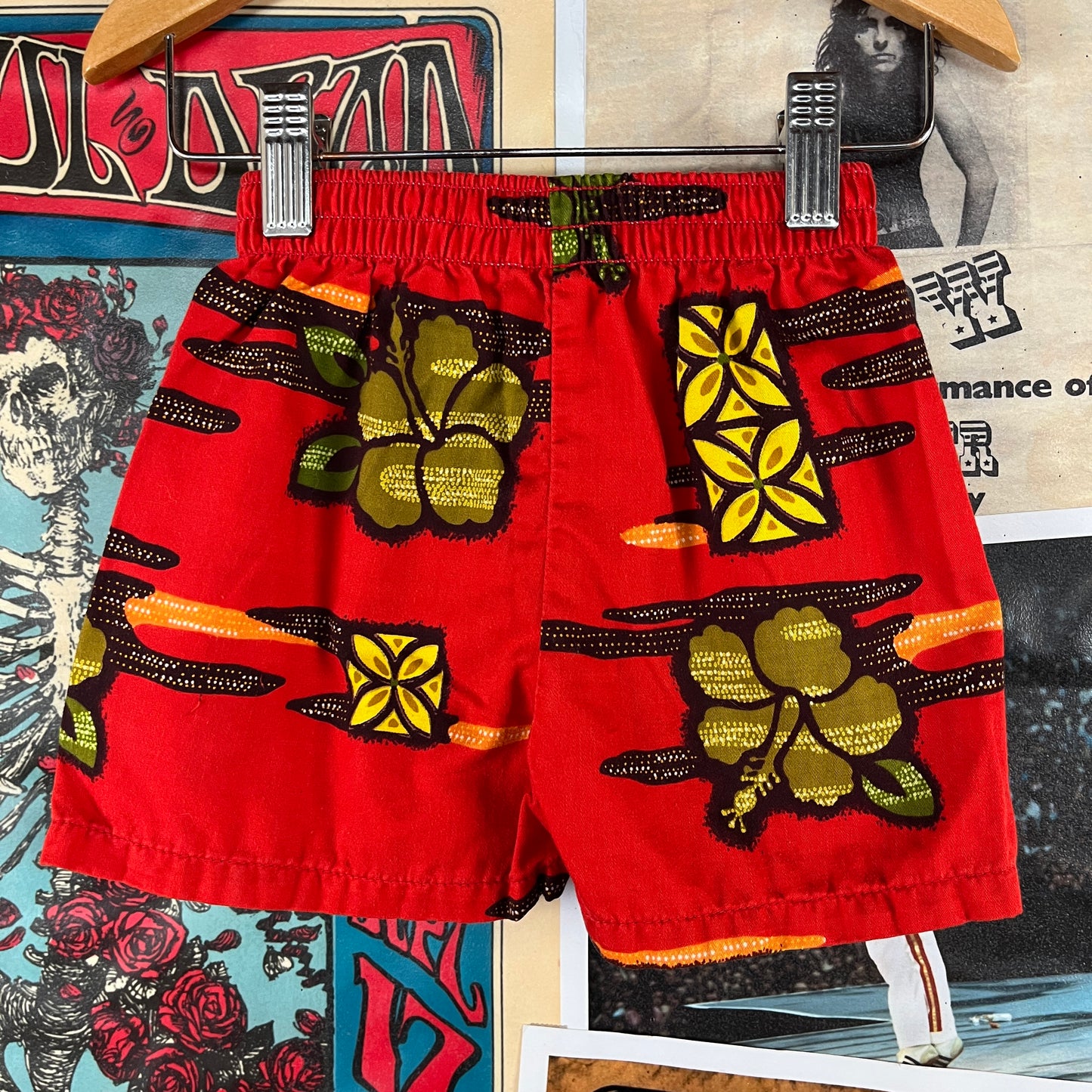 Vintage Toddler Boys Kids 70s Hibiscus Hawaiian Floral Print Short Sleeve Tiki Button Up Aloha Shirt Shorts Suit Set 2T