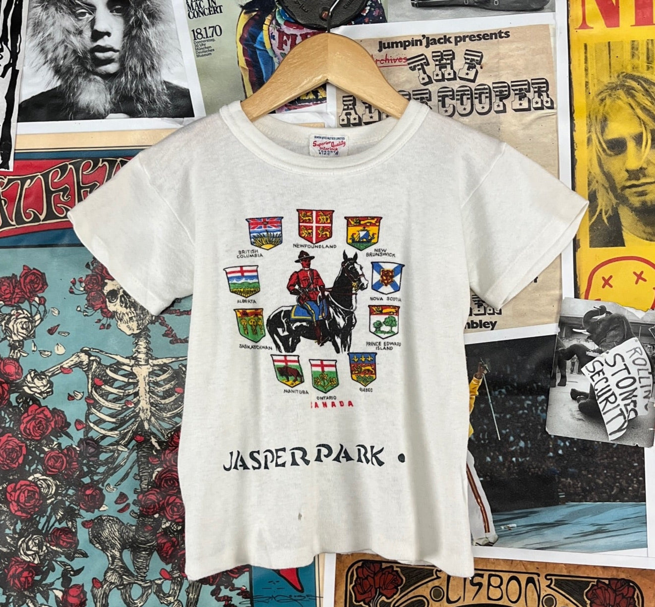 Vintage kids 50s 60s Jasper Park Canada souvenir all cotton graphic t-shirt age 6 7.