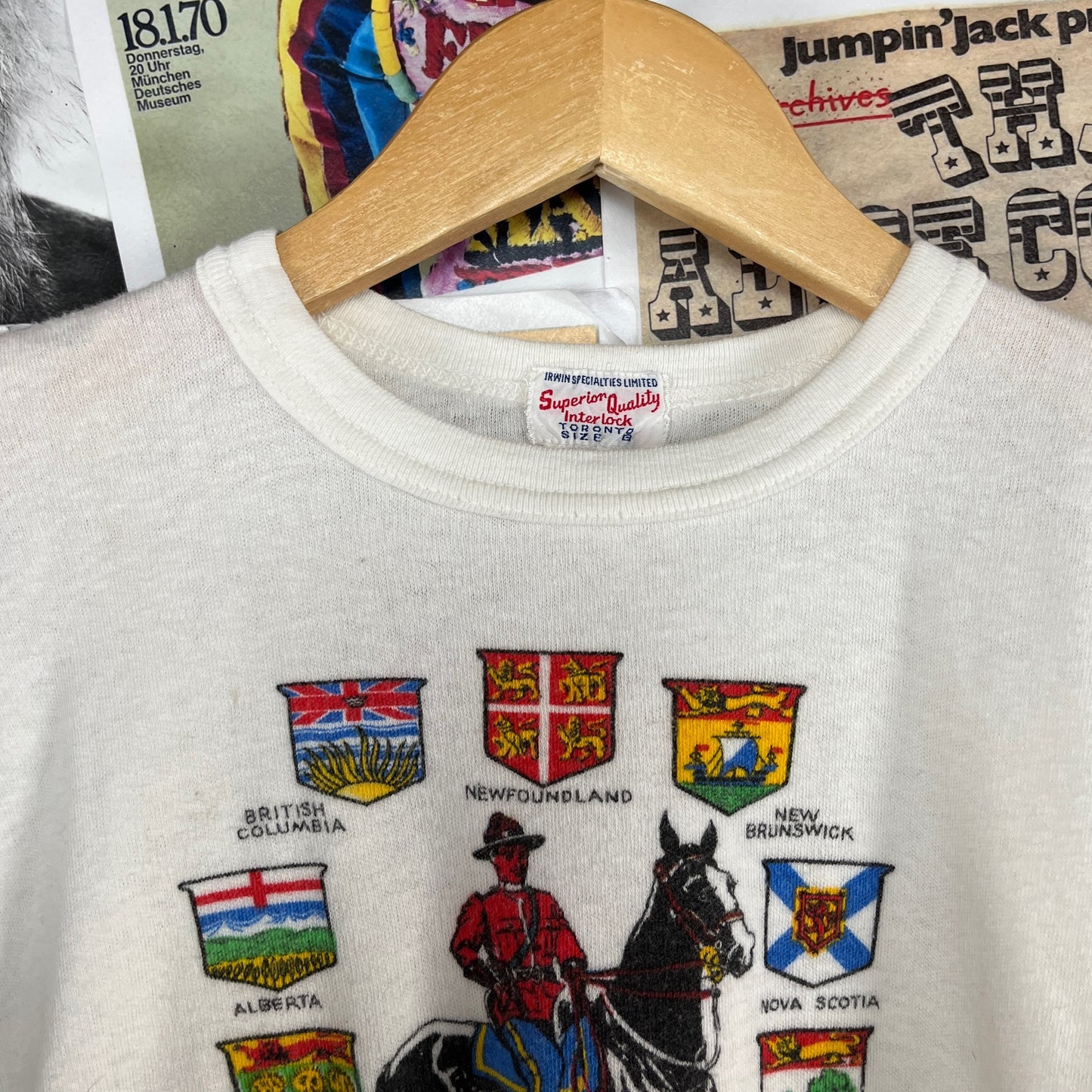 Vintage Kids 1950s-60s Jasper Park Canada Souvenir Irwin Specialties Graphic Crewneck Tee T-Shirt Size 7 Age 6-7