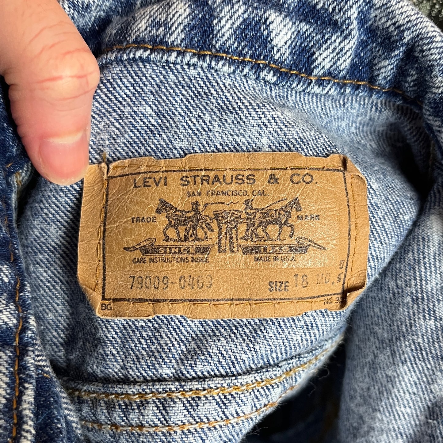 Vintage Toddler Boy Girl Kids 80s-90s Light Acid Wash Levis Orange Tab USA Denim Jean Trucker Jacket 12-18 Months