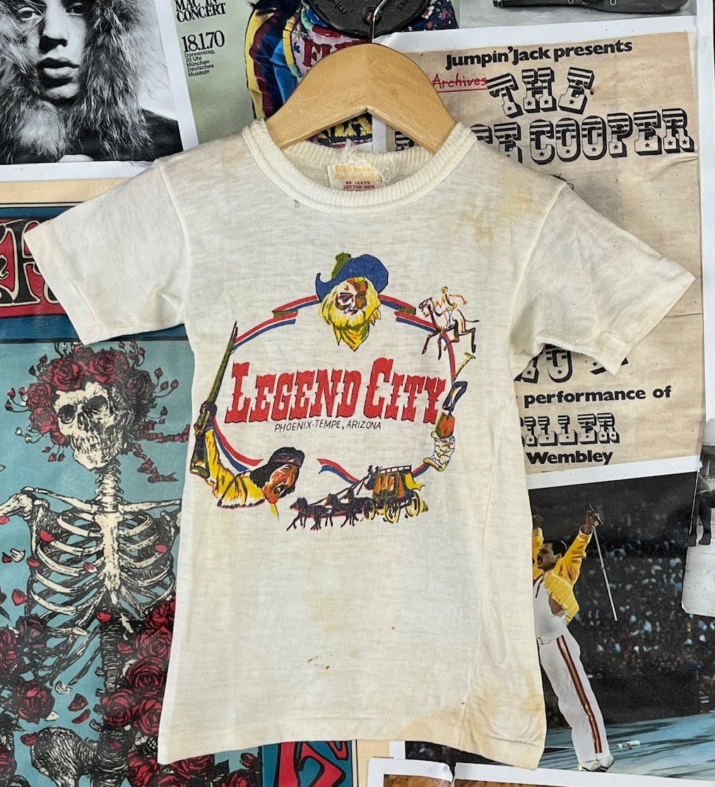 Vintage kids 60s Legend City Arizona souvenir graphic t-shirt.
