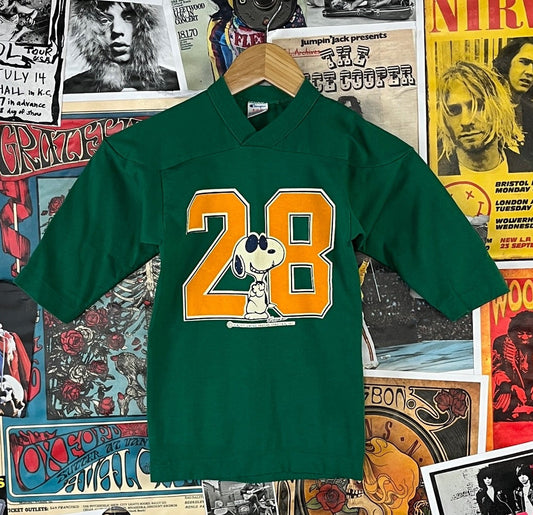 Vintage 80s kids Peanuts Snoopy Champion jersey t-shirt ages 5 to 6.