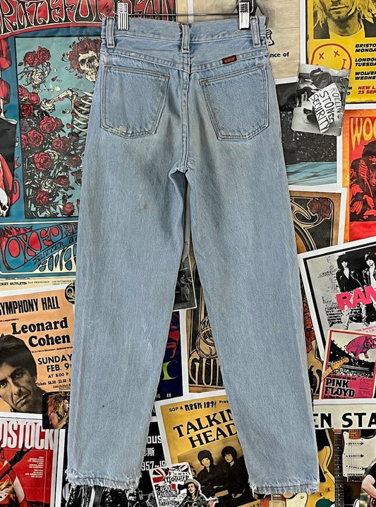 90s Kids light wash Rustler grunge denim jeans ages 8-9.