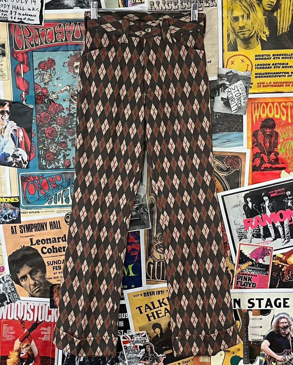 Vintage boys 60s 70s deadstock green argyle diamond print Mann knit flares pants.
