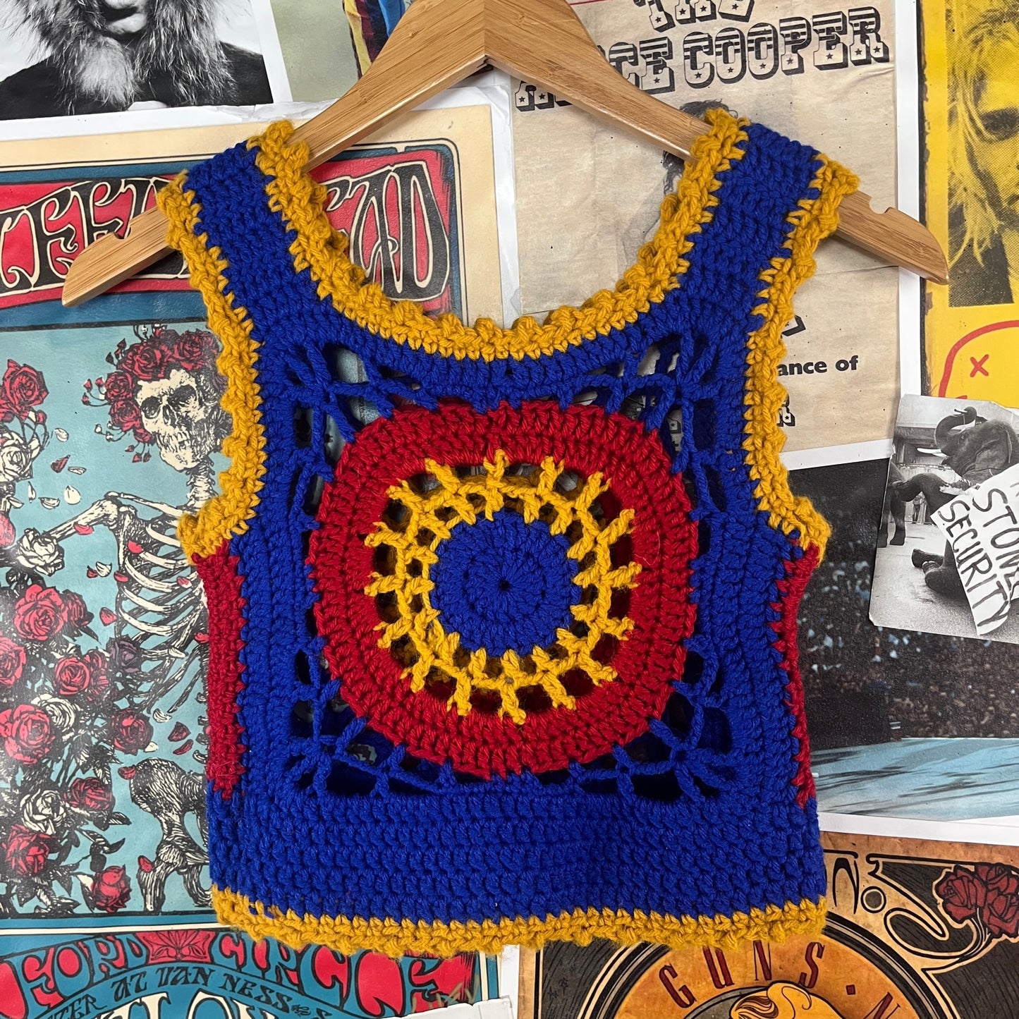 Vintage Girls Kids 70s Retro Handmade Crochet Knit Afghan Sleeveless Tank Top Vest Size 6X-7