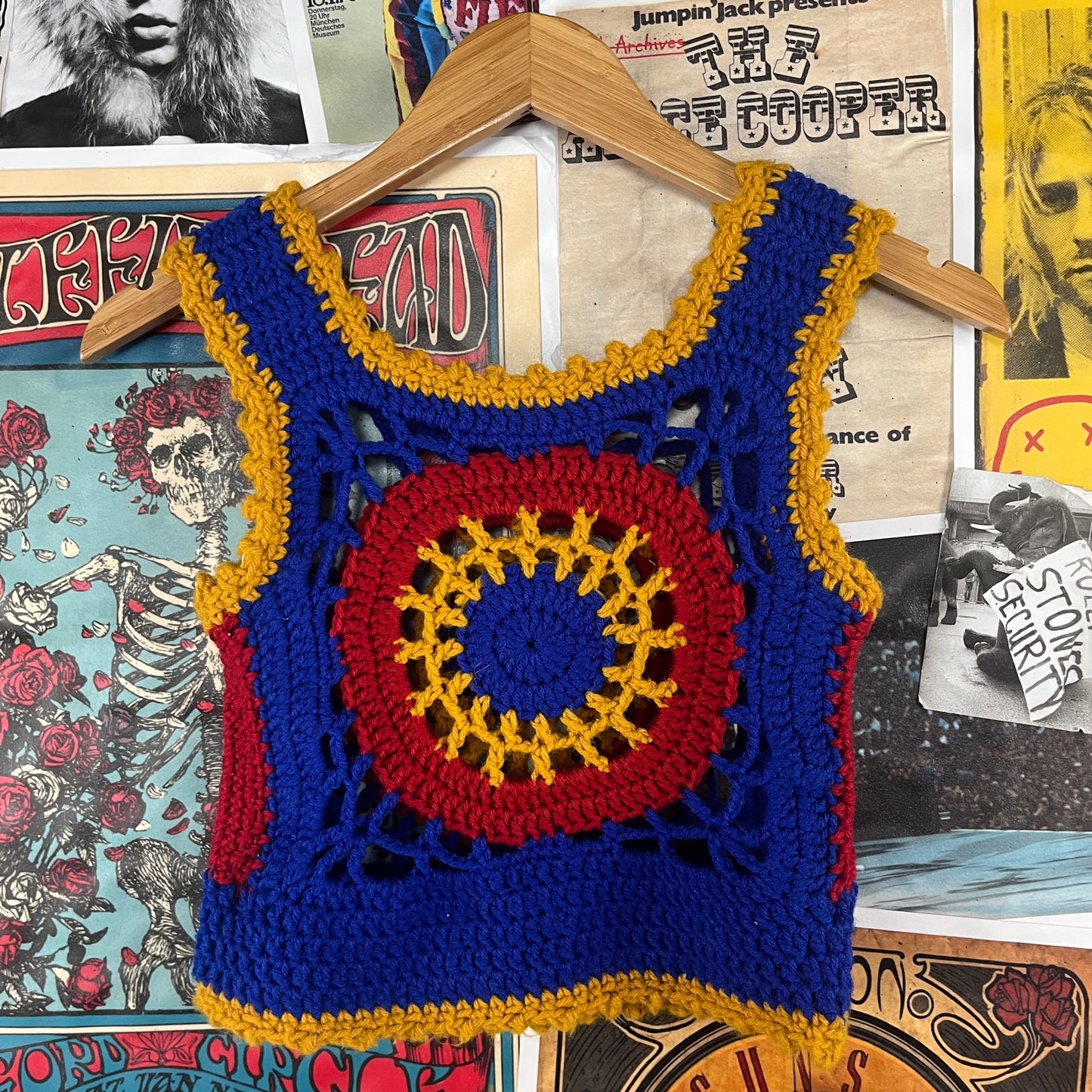 Vintage Girls Kids 70s Retro Handmade Crochet Knit Afghan Sleeveless Tank Top Vest Size 6X-7