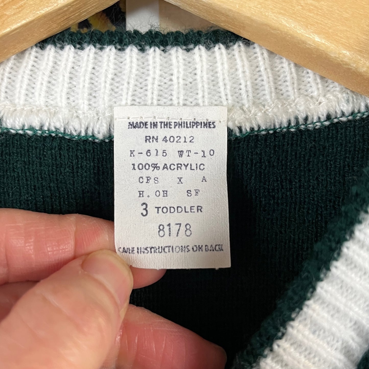 Vintage Toddler Boy Kids 70s-80s Skateboarding Knit Sweater Vest Top 3T