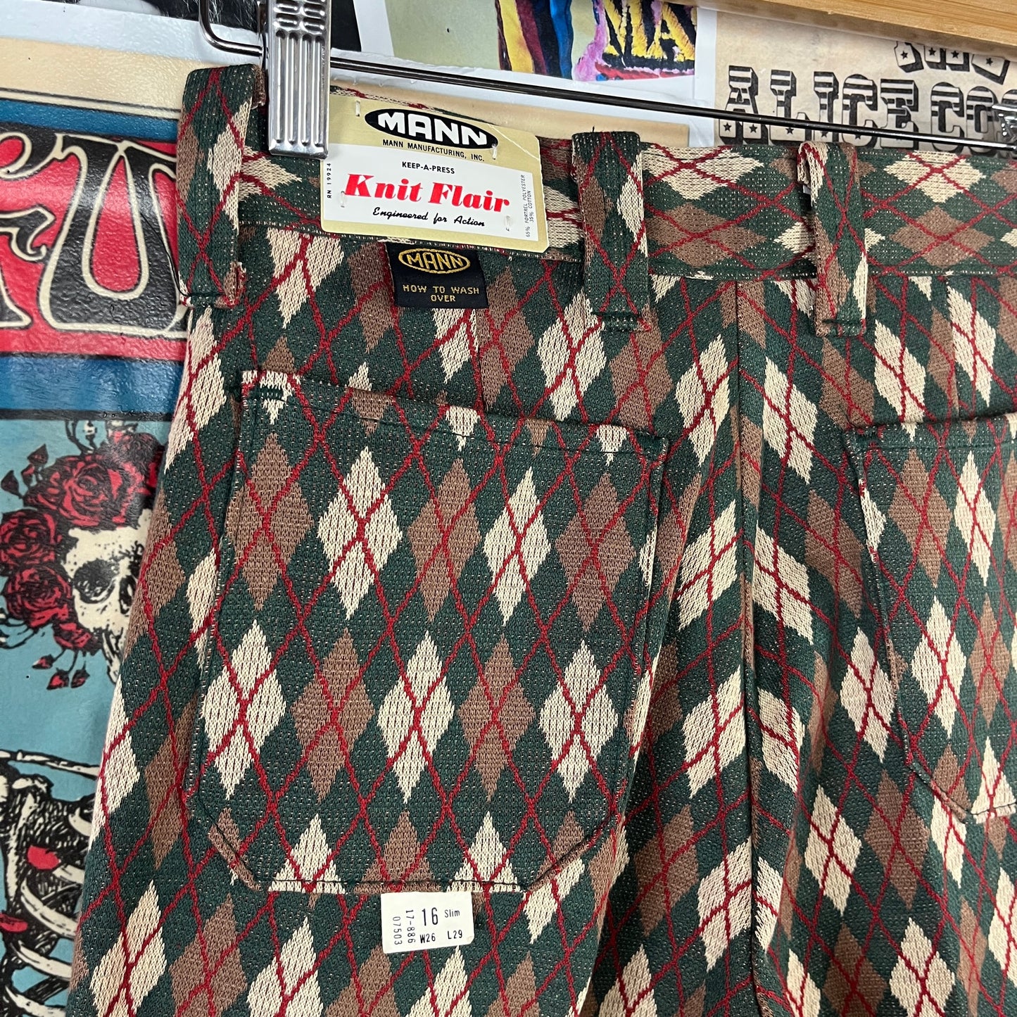 Vintage Boys 1960s-70s Green Argyle Diamond Print Knit Mann Flares Pants