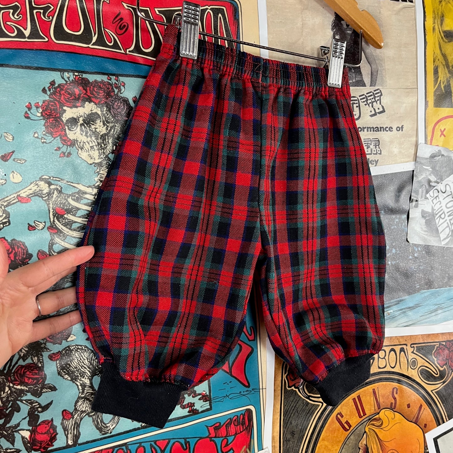 Vintage Baby Boy 90s Red Plaid Balloon Bloomer Joggers Pants 3-6M