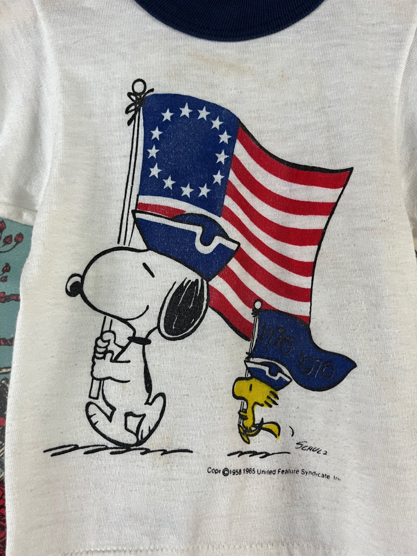 Vintage Kids 70s Snoopy Woodstock Betsey Ross American Flag Graphic Ringer T-Shirt