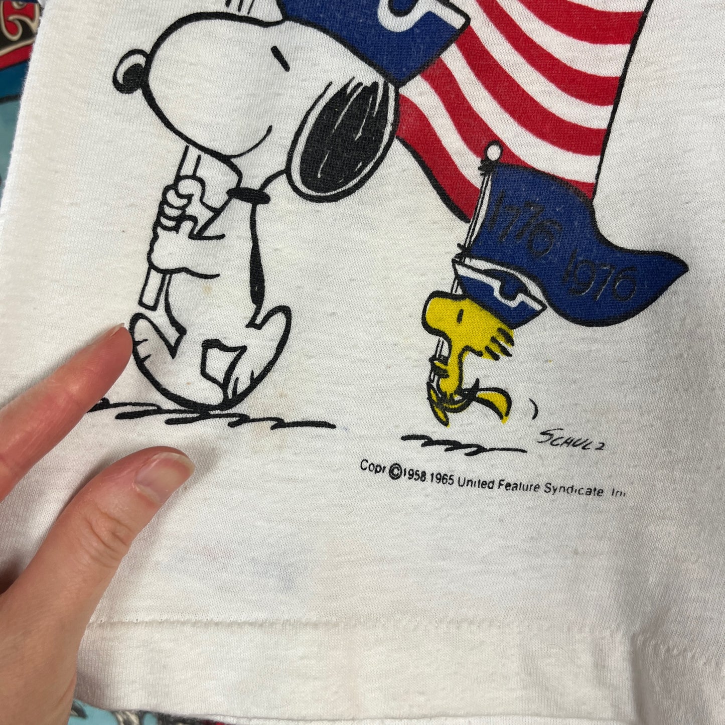 Vintage Kids 70s Snoopy Woodstock Betsey Ross American Flag Graphic Ringer T-Shirt