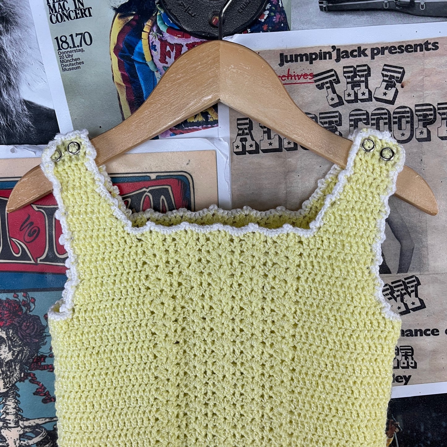 Vintage Baby Girl 60s-70s Yellow Hand Knit Romper Playsuit 9-12M