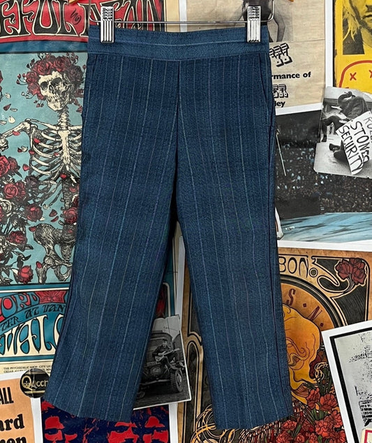 Fun vintage toddler boys kids retro 80s-90s navy blue pastel rainbow pinstripe elastic waist straight leg trouser dress pants. Made in the Dominican Republic. Feel like a polyester blend. Are tagged a boys size 3T, but we estimate them to best fit size 2T. Please check measurements as this is an estimate. In good, pre-owned condition. Perfect for Easter Sunday or as a Spring wedding guest.