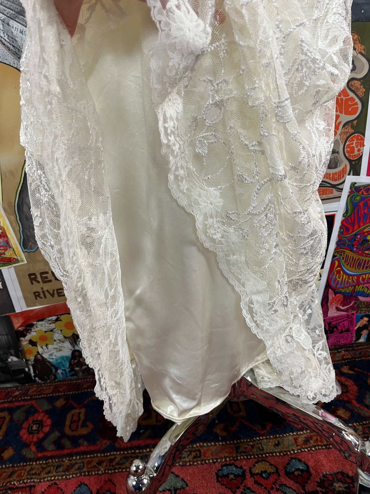 Vintage Womens 90s Ivory White Floral Lace Beaded Strap Sleeveless Backless Boatneck Scott McClintock Wedding Evening Prom Dress XS