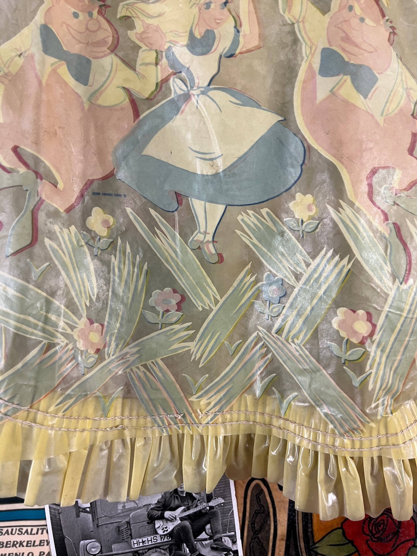 Vintage Toddler Girls Kids 50s Walt Disney Alice in Wonderland Vinyl Apron 4T
