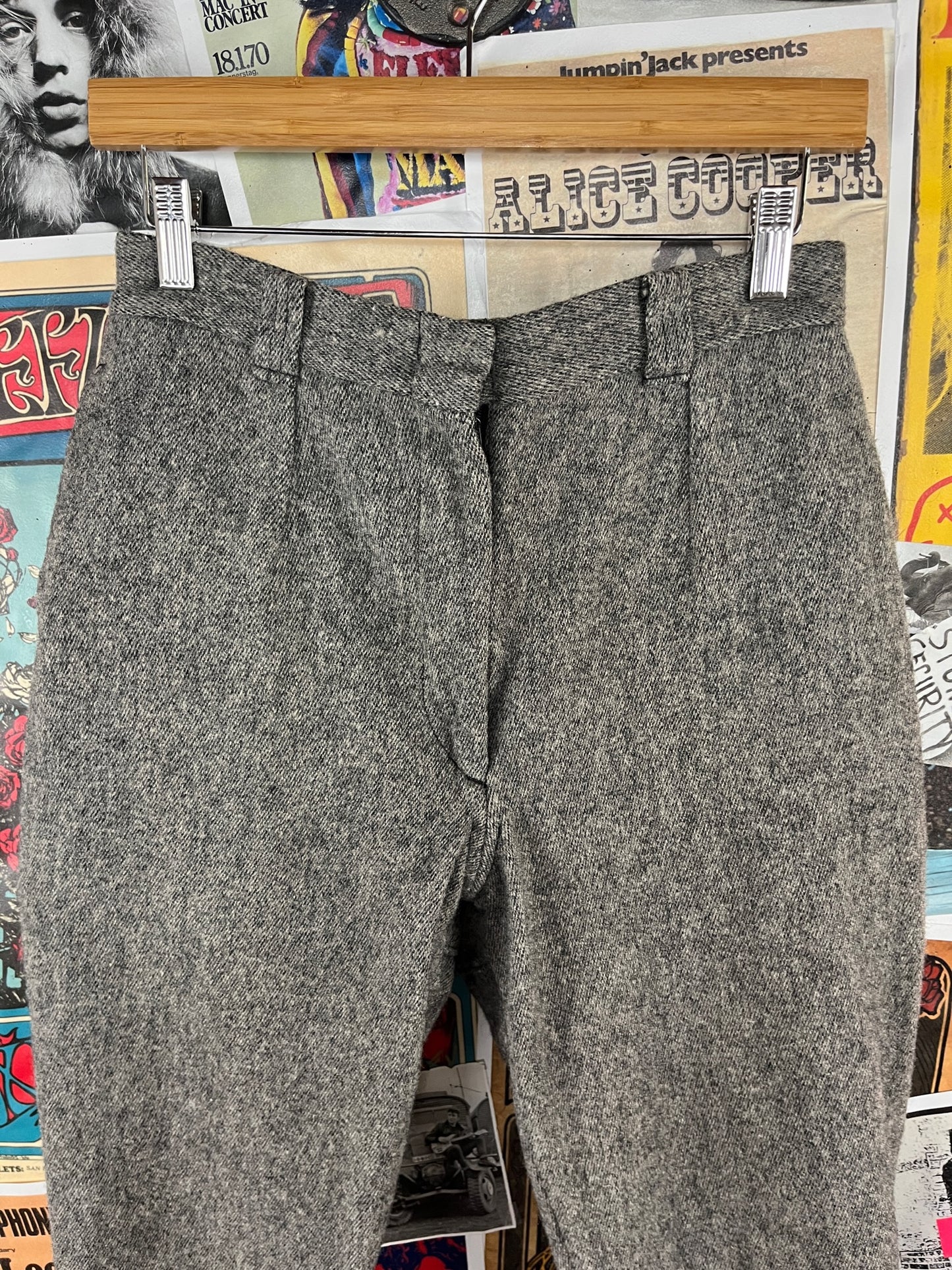Vintage Women's 80s-90s Gray Tweed Woolrich Cropped Equestrian Style Breeches Trouser Pants 28" Waist