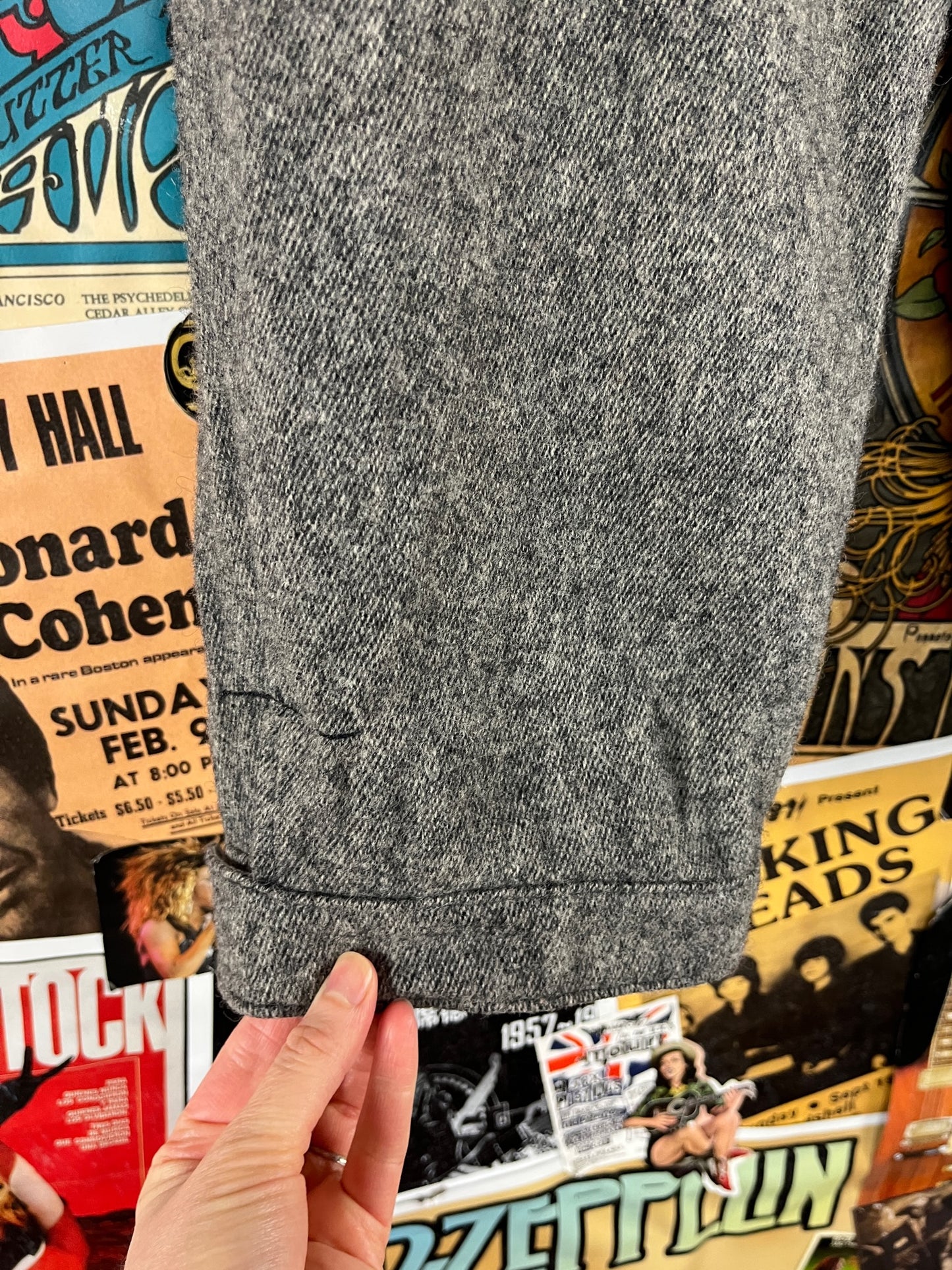 Vintage Women's 80s-90s Gray Tweed Woolrich Cropped Equestrian Style Breeches Trouser Pants 28" Waist