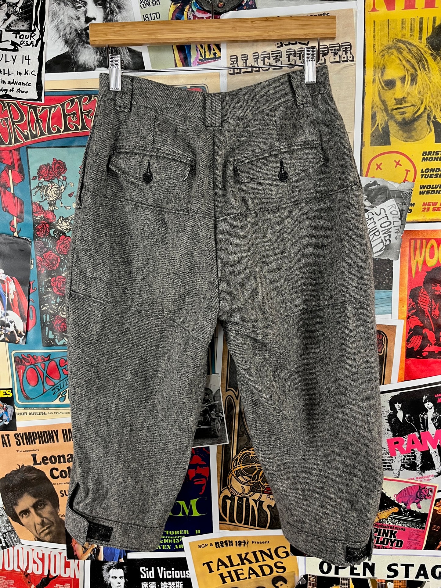 Vintage Women's 80s-90s Gray Tweed Woolrich Cropped Equestrian Style Breeches Trouser Pants 28" Waist