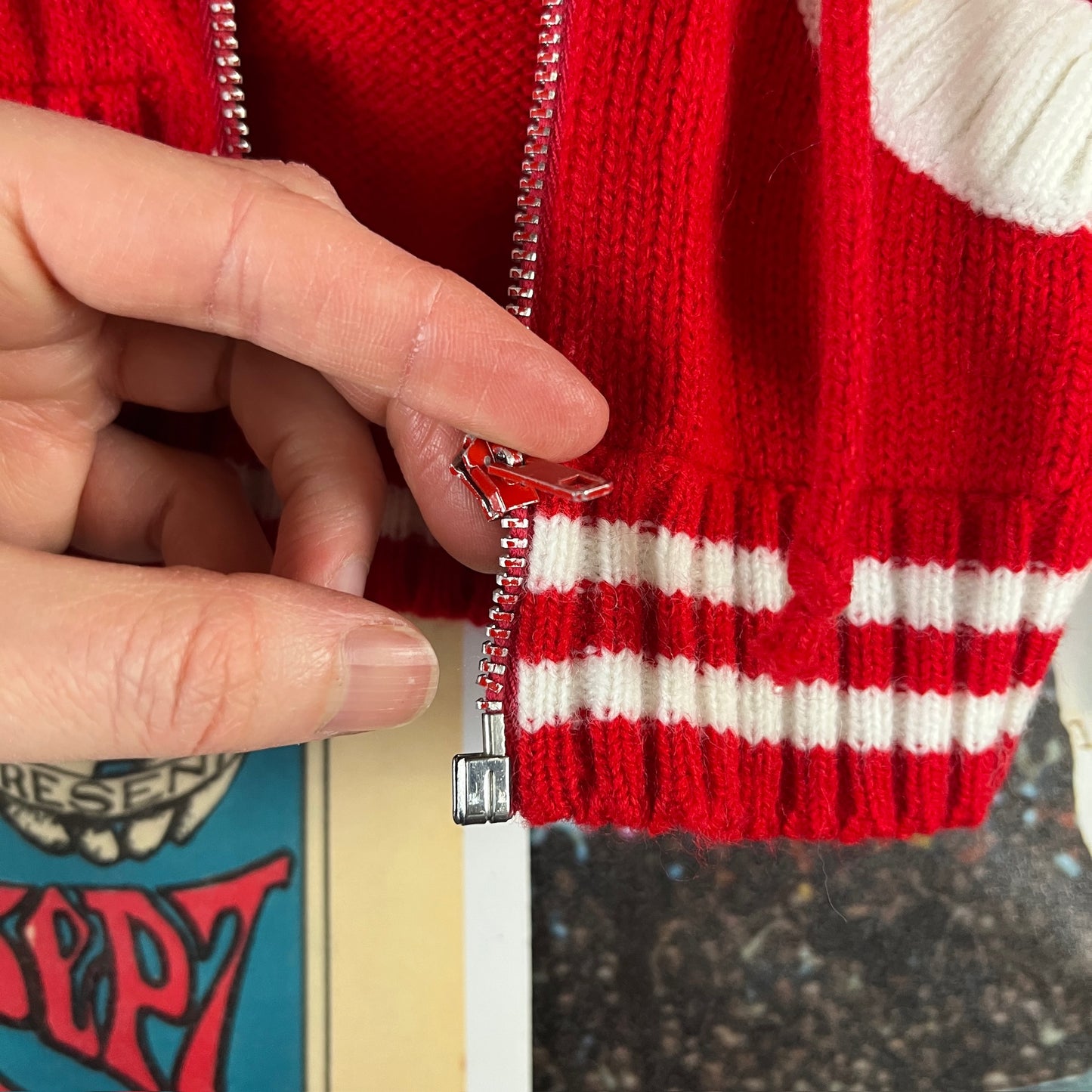 Vintage Baby Kids 70s-80s Red White Pierre Bonée Knit Hooded Cardigan Sweater 9-12 Months