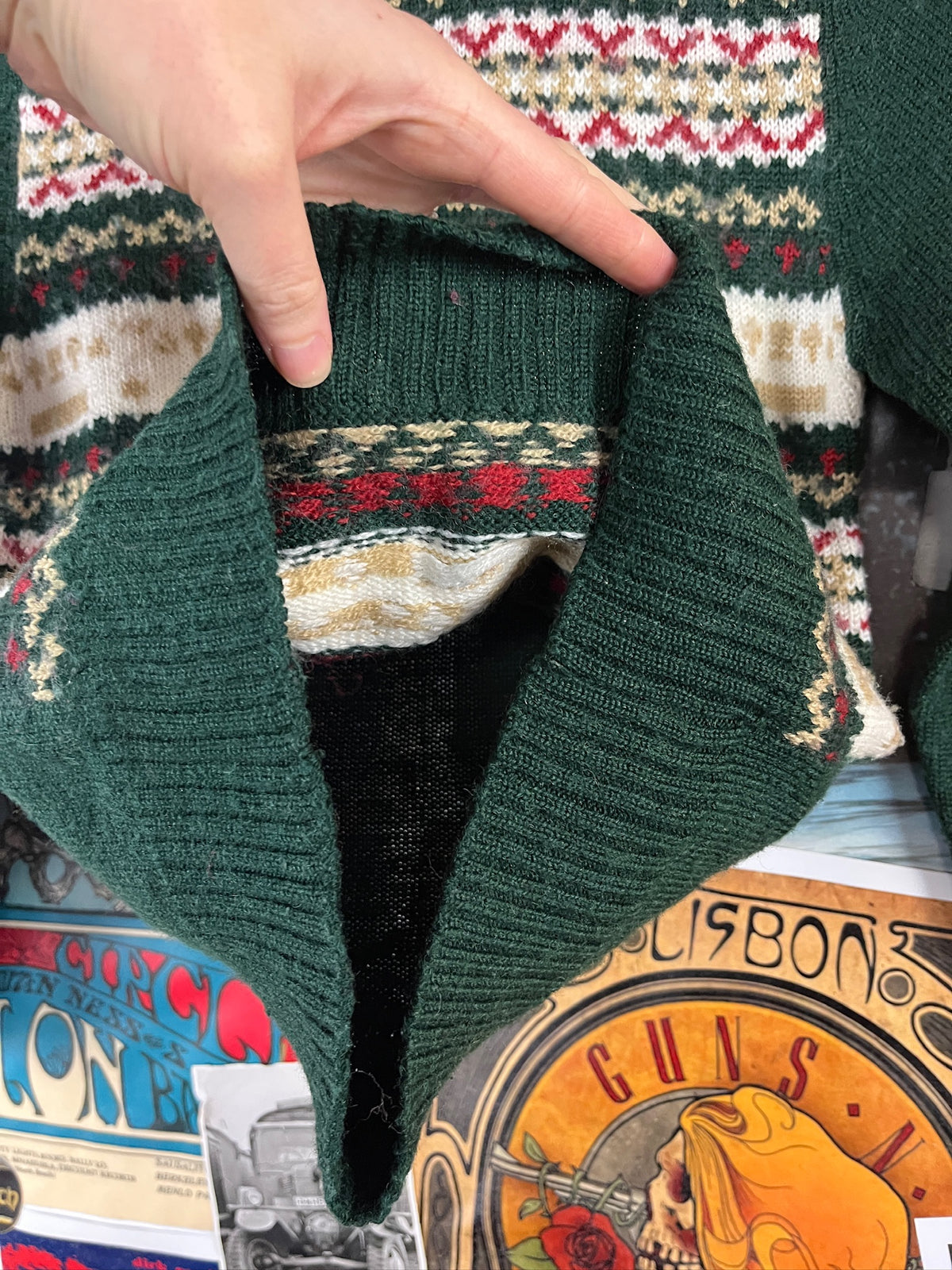 Vintage Kids 80s Green Fair Isle Print Jumper Sweater Boys Size 7/8 Ages 6-7