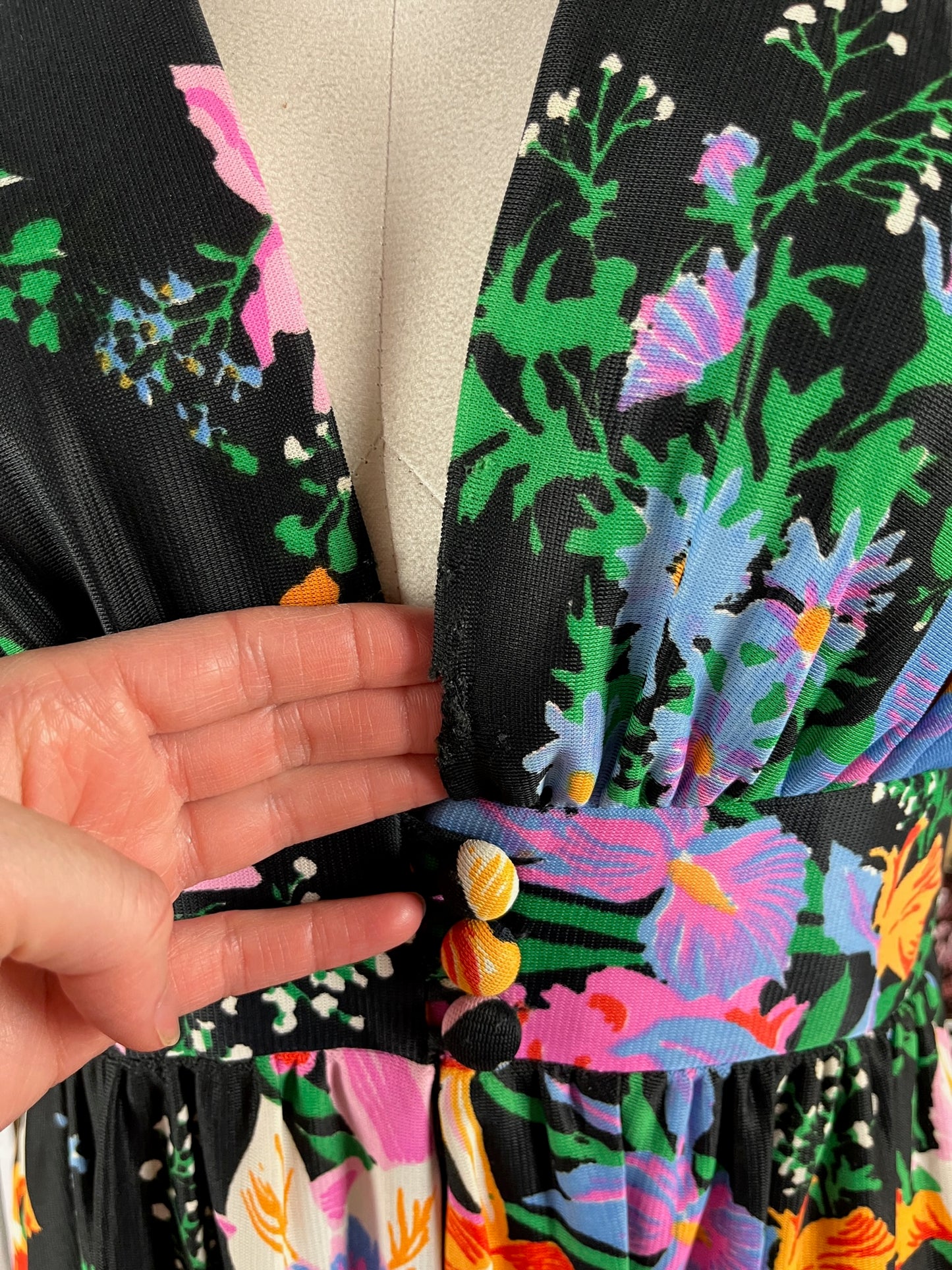 Vintage Women's 70s Black Floral Deep V Empire Waist Keyloun Hostess Disco Jumpsuit