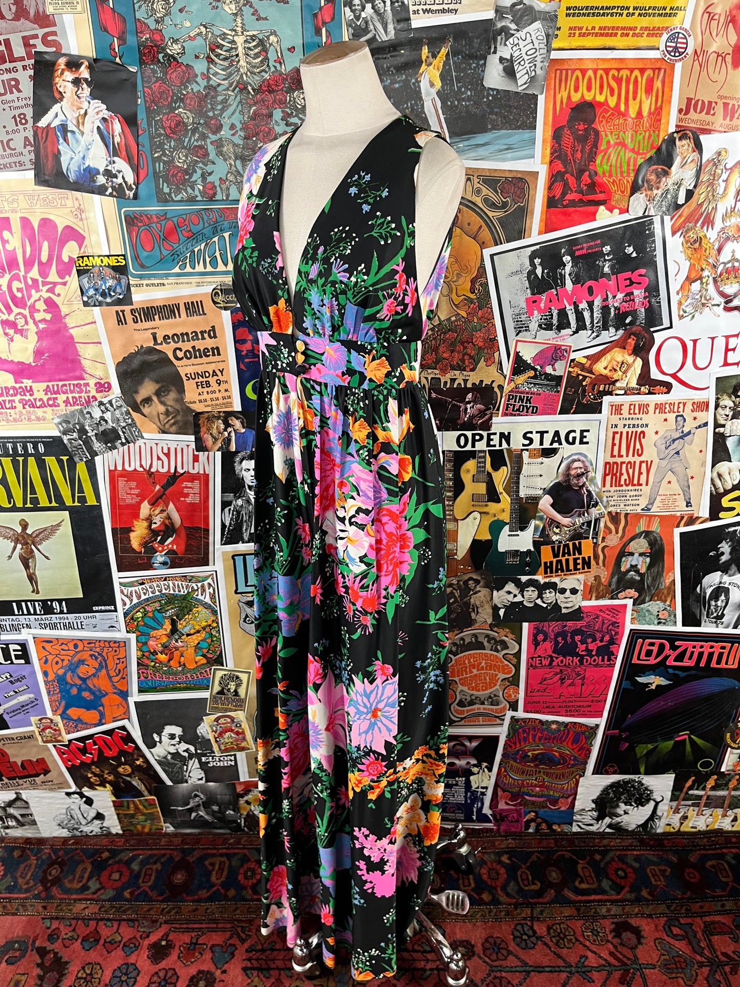 Vintage Women's 70s Black Floral Deep V Empire Waist Keyloun Hostess Disco Jumpsuit