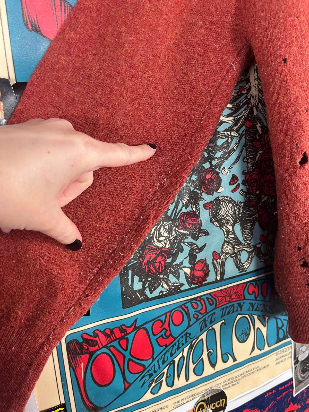 Vintage Kids 60s Distressed Wool V-Neck Jumper Sweater Size 10 Ages 8-9