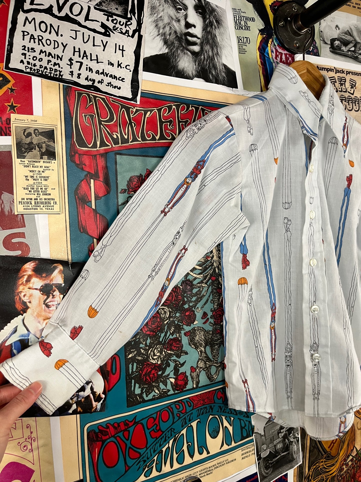 Vintage Boys Kids 70s Wrangler Parachuter Novelty Print Wrangler Button Up Disco Dress Shirt Size 10 Age 8-9