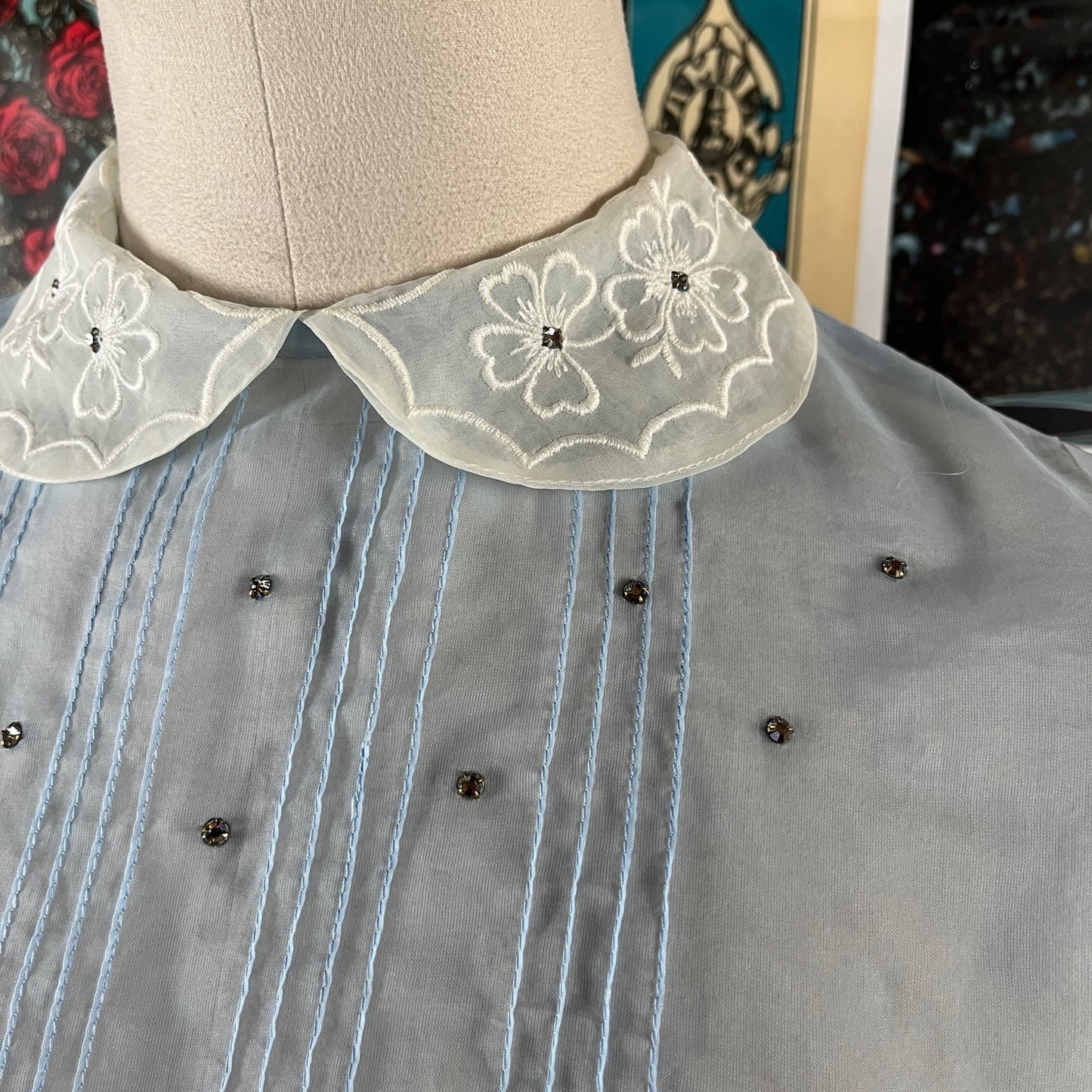 Vintage Women's 1940s Pastel Blue White Sheer Chiffon Embroidered Floral Rhinestone Puff Sleeve Pleated Blouse Top Petite Small