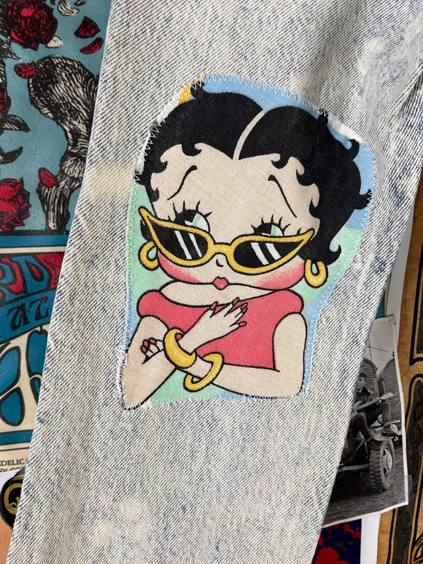 Vintage Kids 80s Acid Wash Betty Boop Hearts Patchwork Big E Levi's Denim Jeans 6X-7 Slim USA