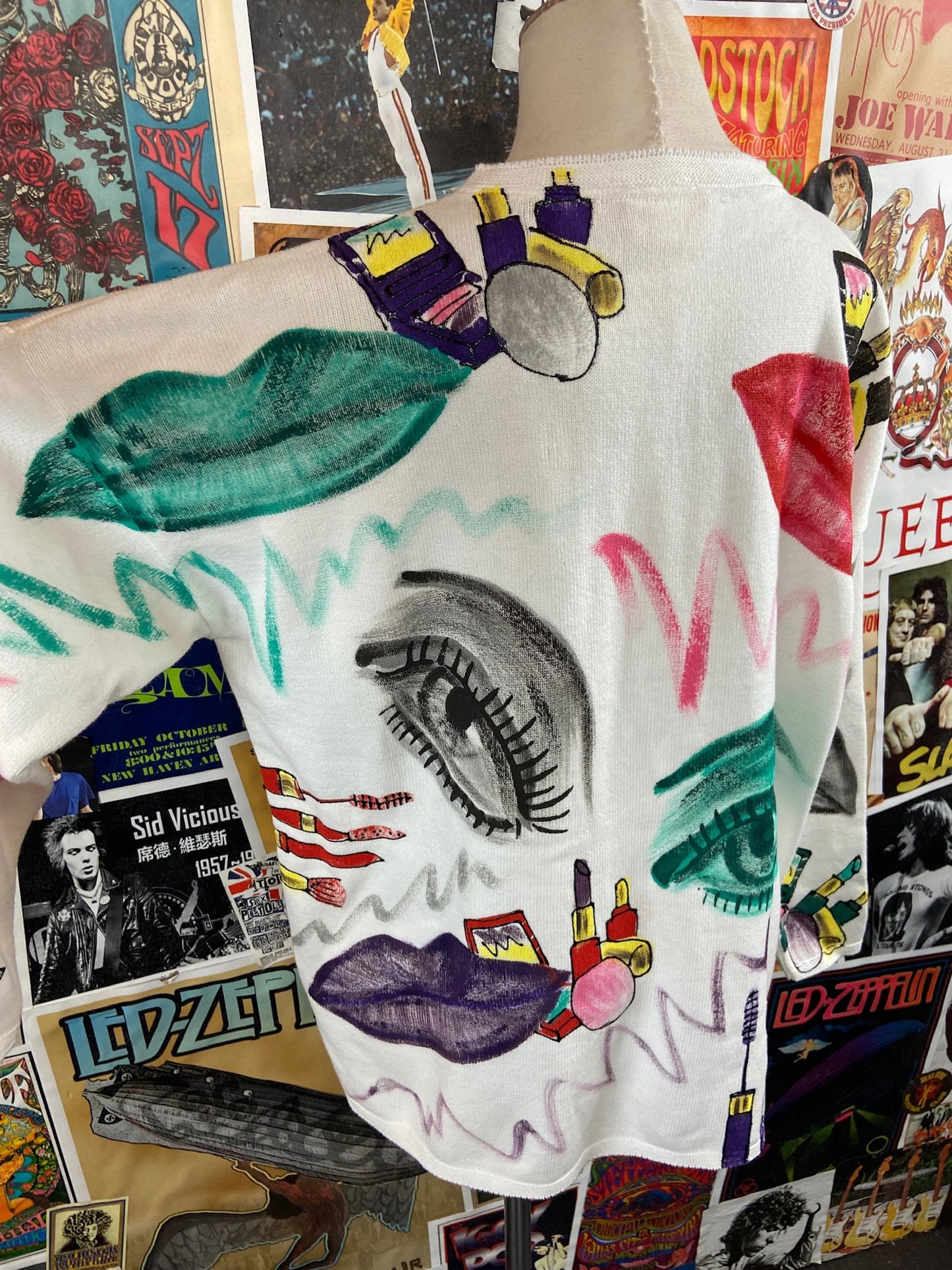 Vintage Women's 90s Cosmetologist Makeup Pop Art Avant-Garde Knit Sweater Top USA