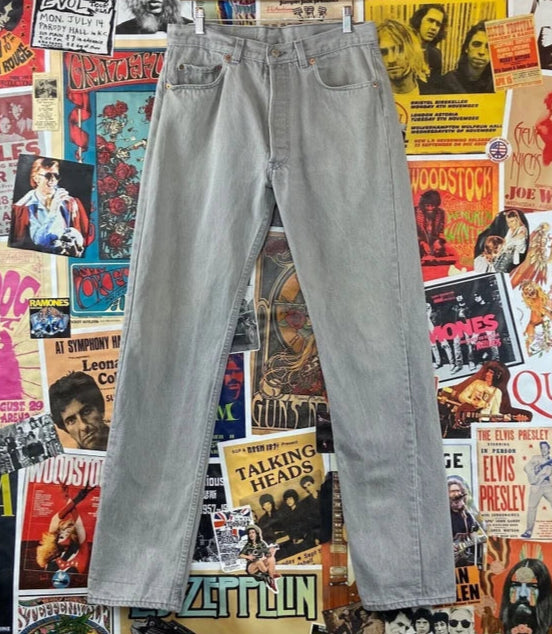 Vintage 80s Gray Stained Faded Levis 501 Button Fly Made in USA Denim Jeans 32x33