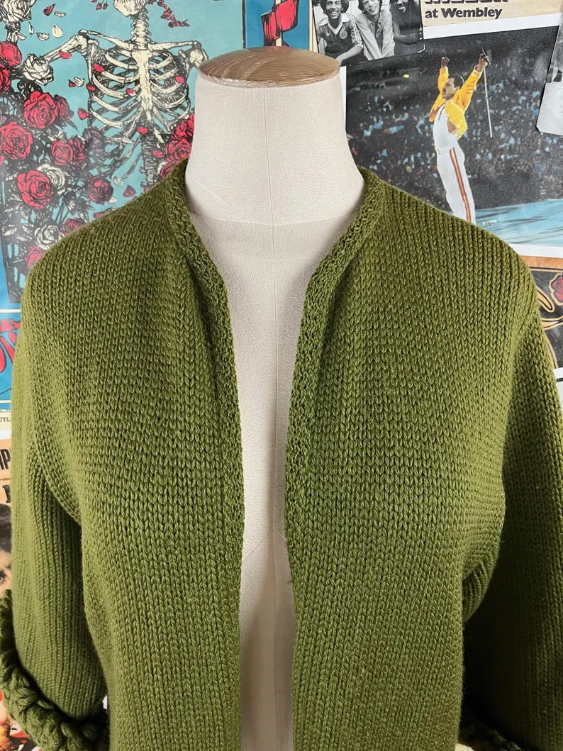 Vintage Women's 60s Green Knit Loop Stitch Mimi Martin Mills Wool Cardigan Sweater XS